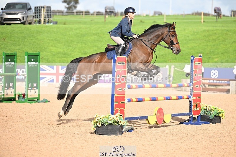 251005-145806-04016 - Cls 21 Newcomers and 1.10m