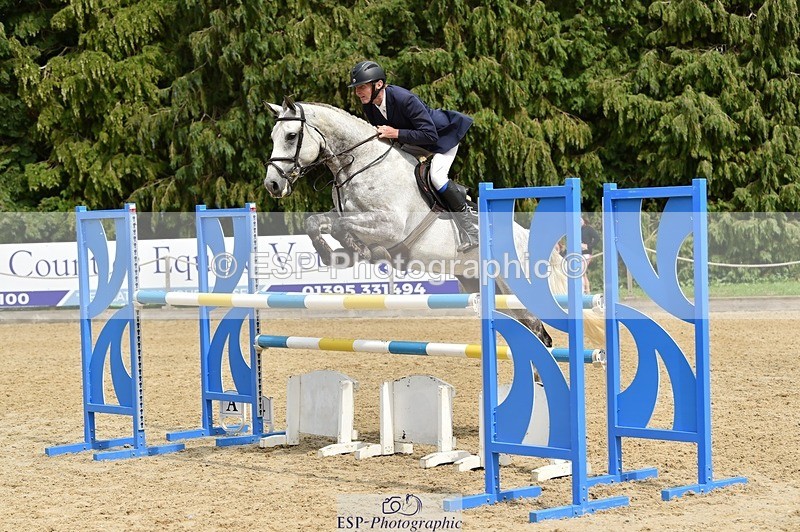 230713-150516-28907 - Cls 68 Foxhunter & 1.20m Open