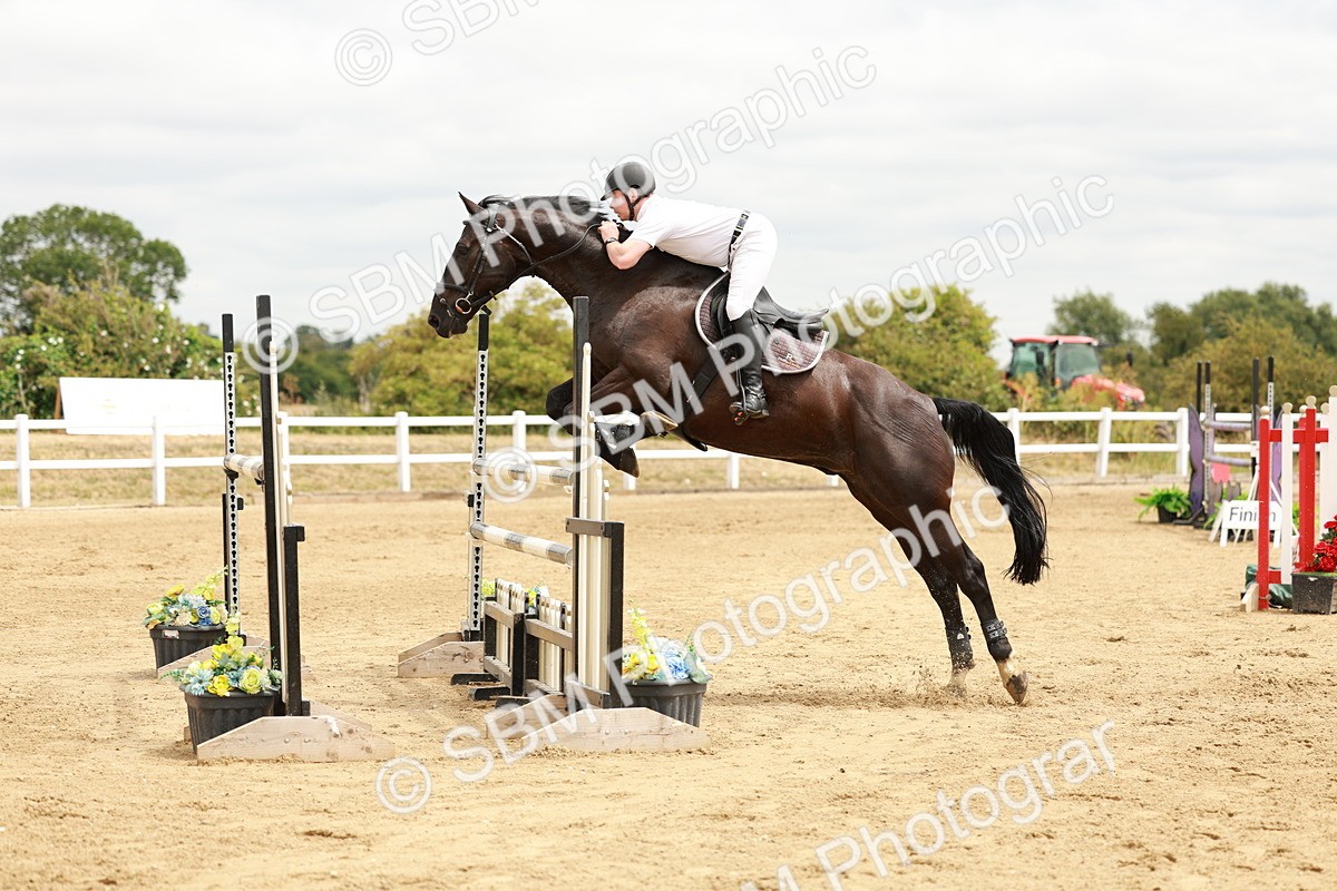 SBM_017795 - Class 21 - Senior Newcomers Championship 2d Rd