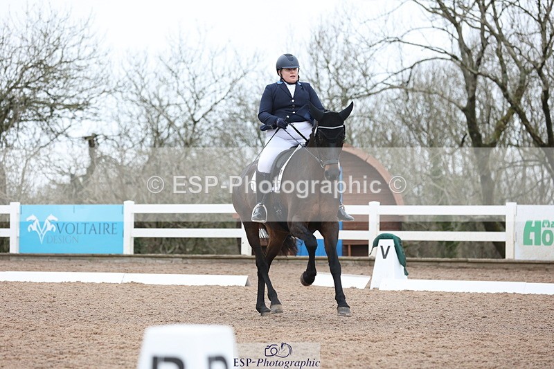 240121A-120913-01405 - Cls 12 Music Medium