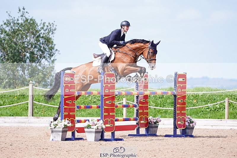 240802A-102938-03607 - Cls 15 Foxhunter