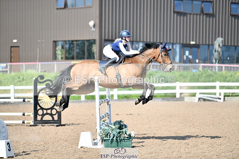 240512A-165250-19892 - Cls 44 1.05m National Am Quali