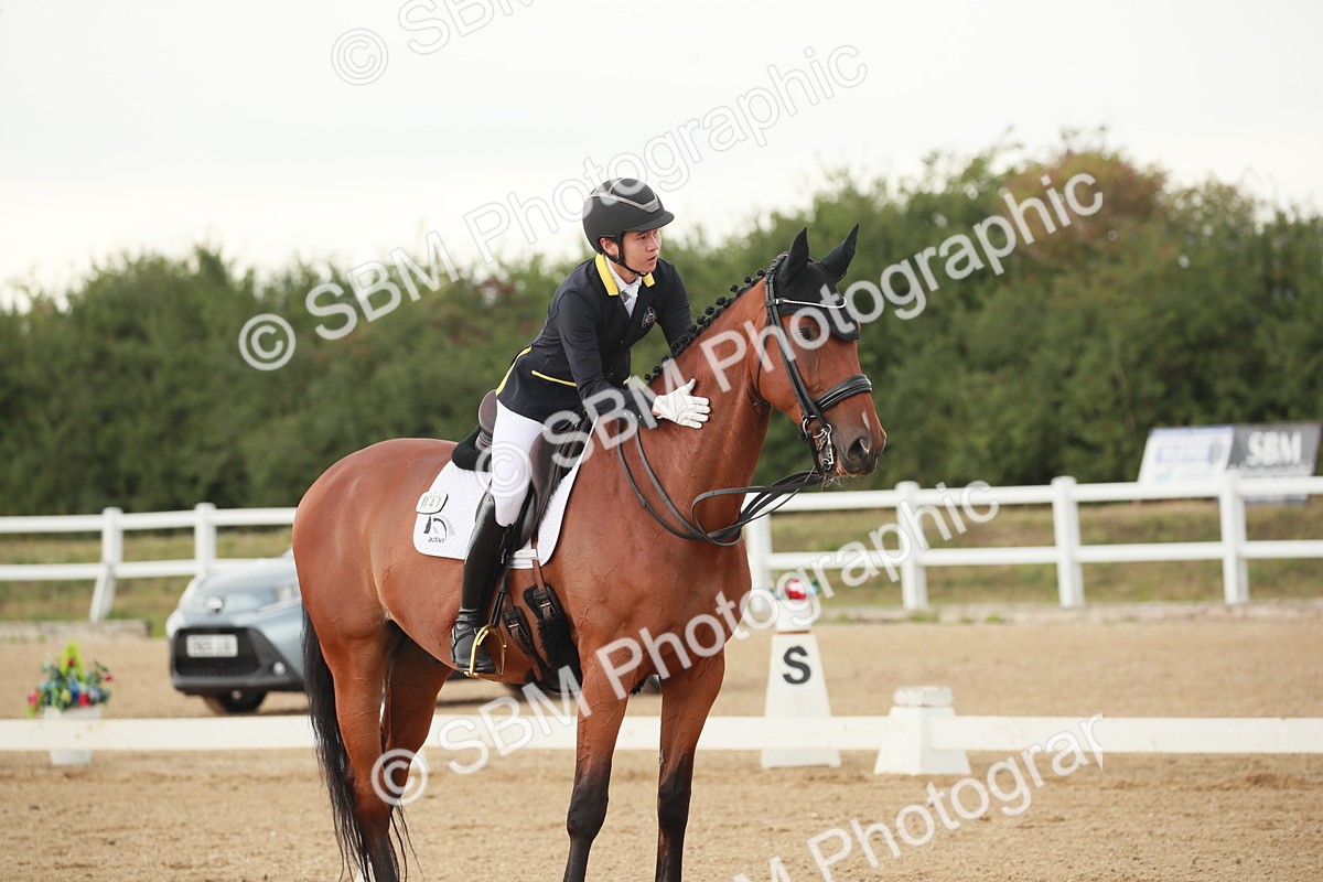 SBM_005358 - Class 4 - Medium 6 - 14.40-15.28