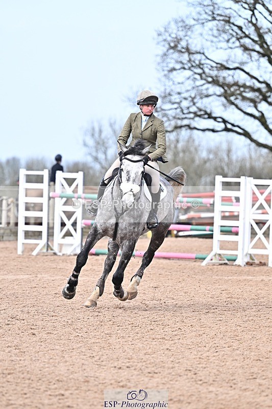 260211-130937-00498 - Cls 5 Foxhunter and 1.20m