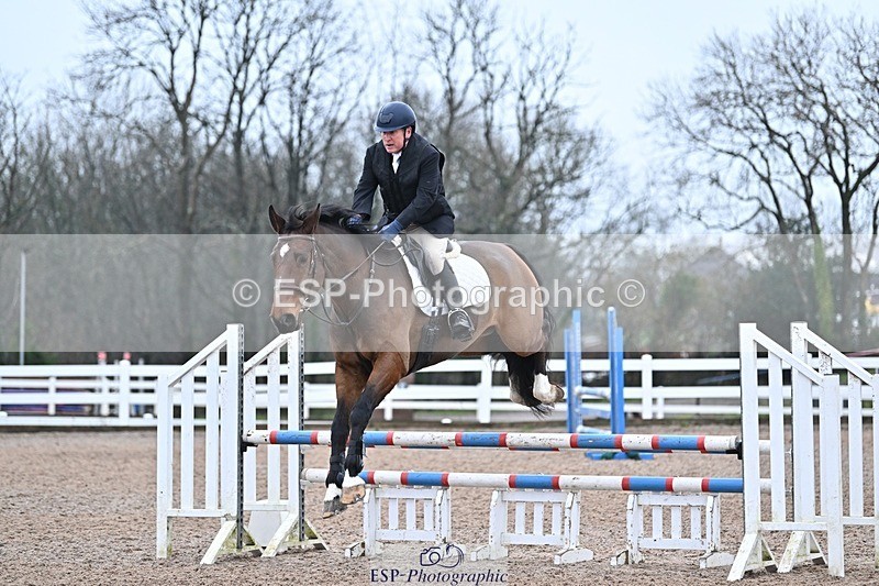 241127-093702-00041 - Cls 01A&B Brit Nov & 90cm Open