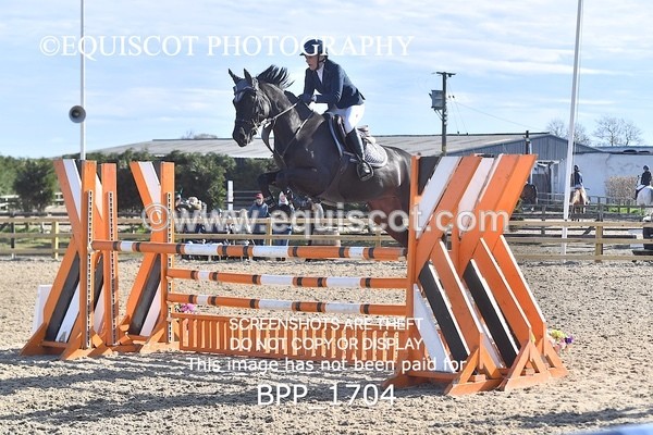 BPP_1704 - CLASS 18 SUN Senior Newcomers/ 1.10m Open