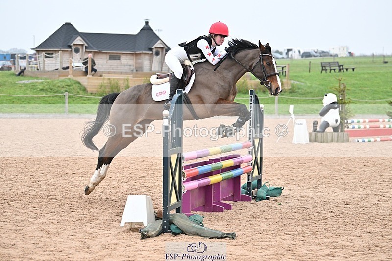 250118-133830-01262 - Cls 3A&B 90cm 13.20 to Coursewalk