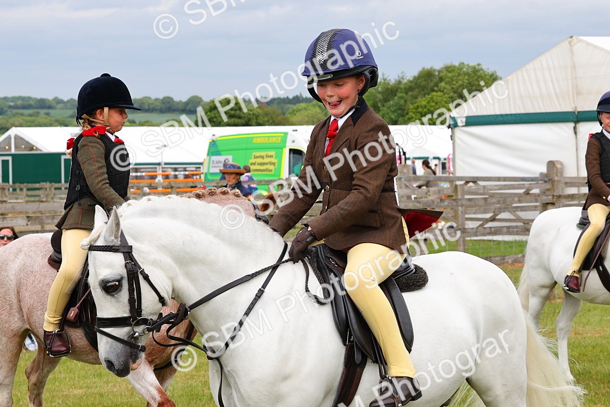 SBM_09628 - Class 44-45 - LIHS BSPS Open Nursery and Cradle Stakes