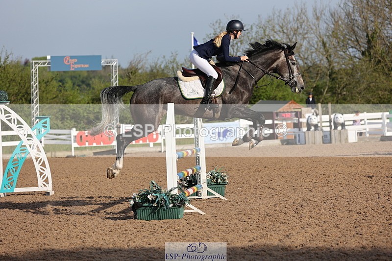 240510A-081232-04126 - Cls 13 British Novice and 90cm Open