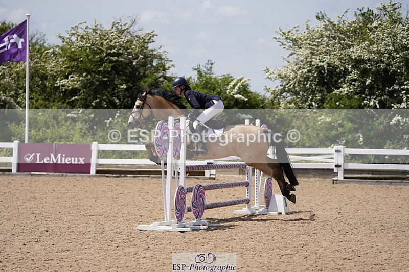 230528A-124822-07137 - Cls 33 95cm Amateur Quali