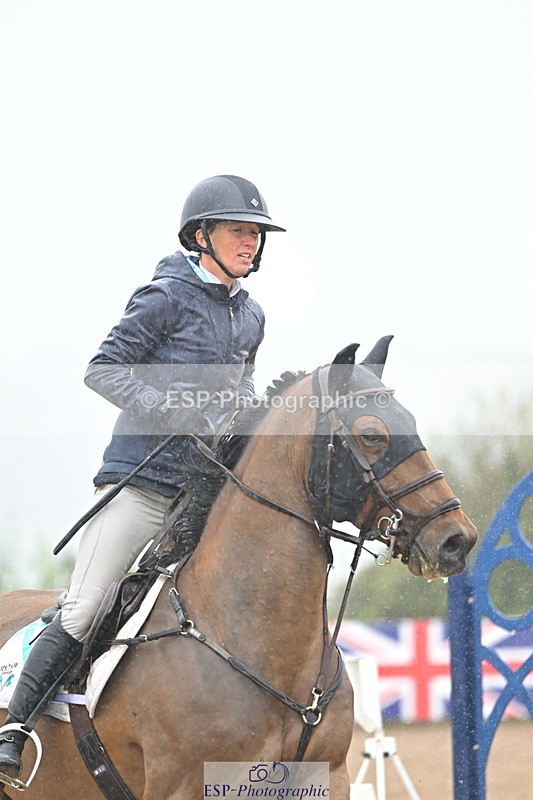 240925A-133934-00961 - Cls 4 Newcomers and 1.10m Open