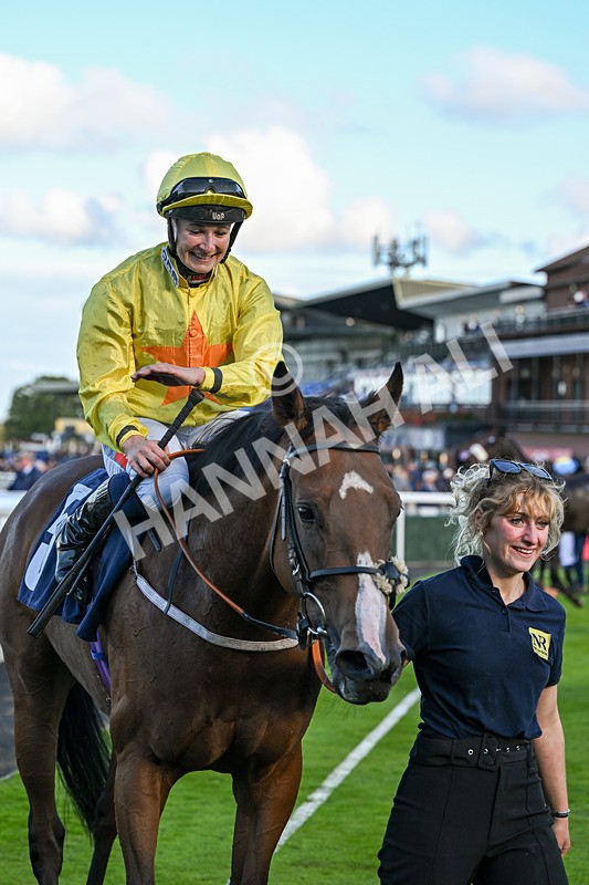 230925-Race 6-Kiss Me My Love-2075 - Race 6