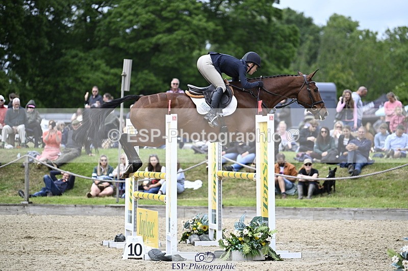 250525A-143356-17900 - C-272-Louisa.Lockwood-KILCANNON.OREO