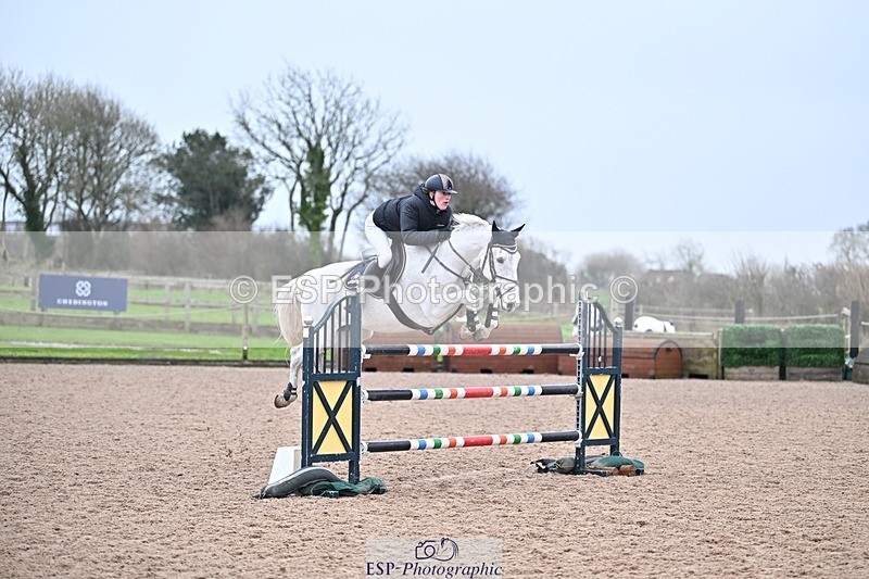 260114-133658-00450 - Cls 5 Foxhunter and 1.20m