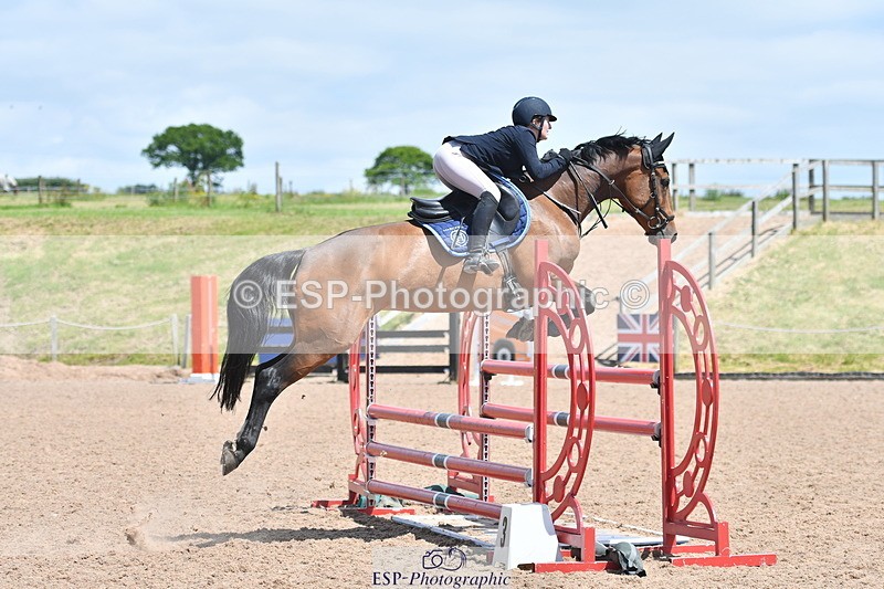 240609A-132533-05631 - Cls 18 Snr Newcomers and 1.10m Open