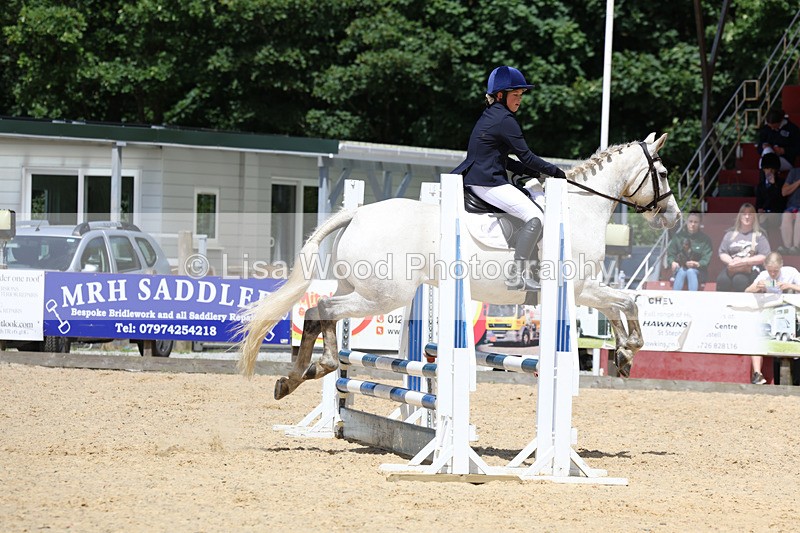 3E7A2369 - Class 4: 70 -75cm Part A