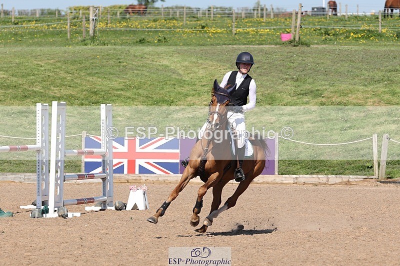 250430-152447-01388 - Cls 6 Foxhunter and 1.20m Open