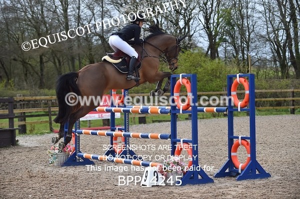 BPP_4245 - CLASS 10 RHS Foxhunter Championship Qualifier