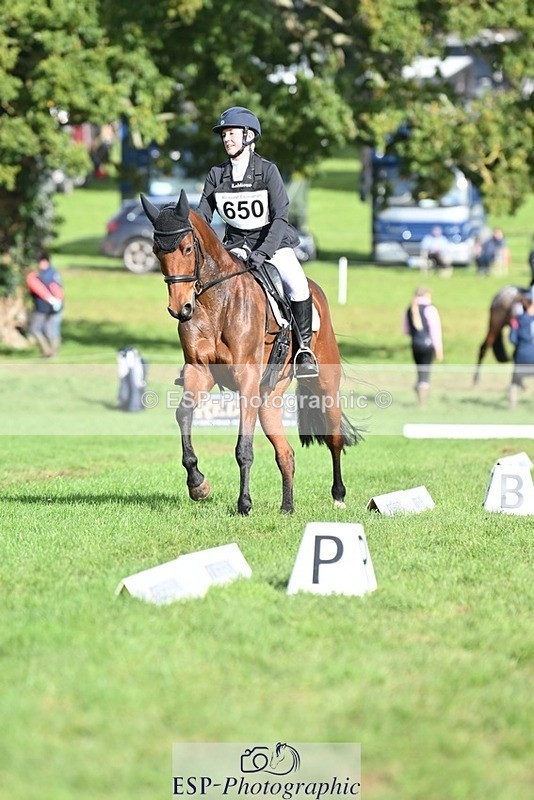 231020-115401-08274 - 650-NAOMIE.VAN.DE.BROUWERSHOEVE-Lara.Salter-DR