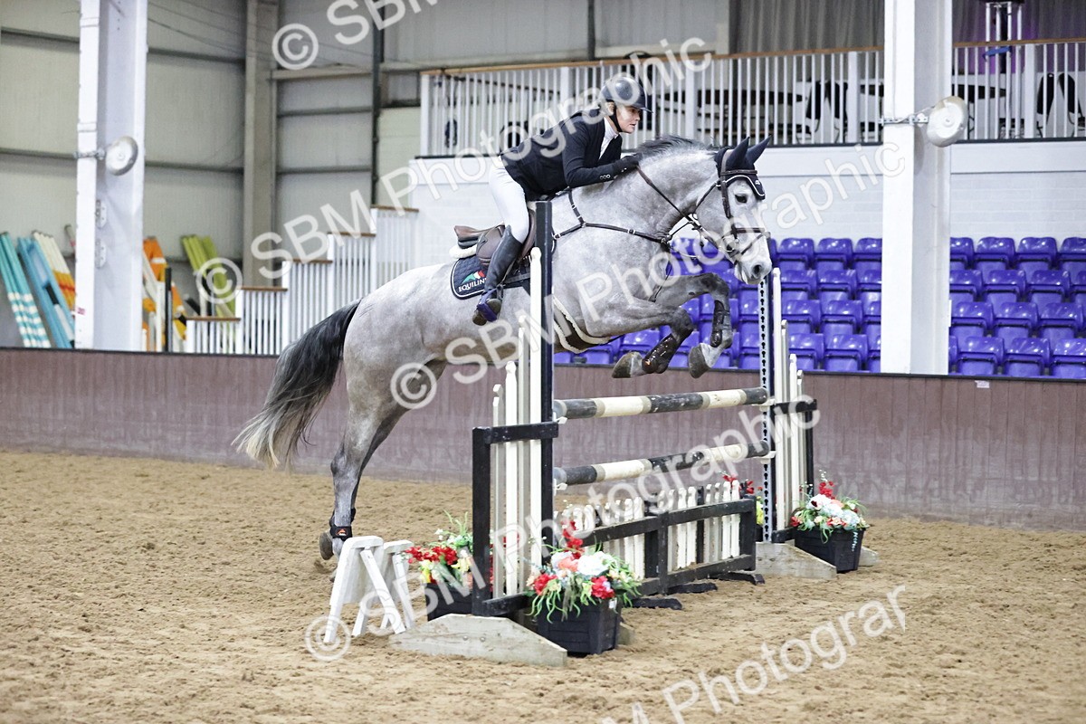 SBM_001392 - Class 4 - Senior Newcomers/ 1.10m Open