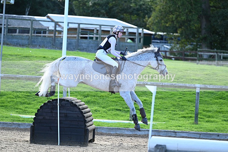 WJ7_6195 - Time 16:55 to 17:11