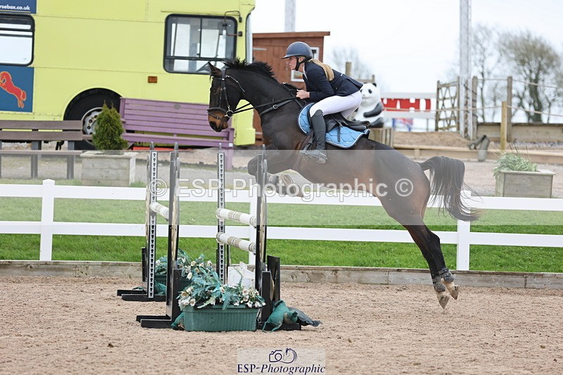 240406A-132214-03777 - Cls 23 1.05m National Amateur Quali