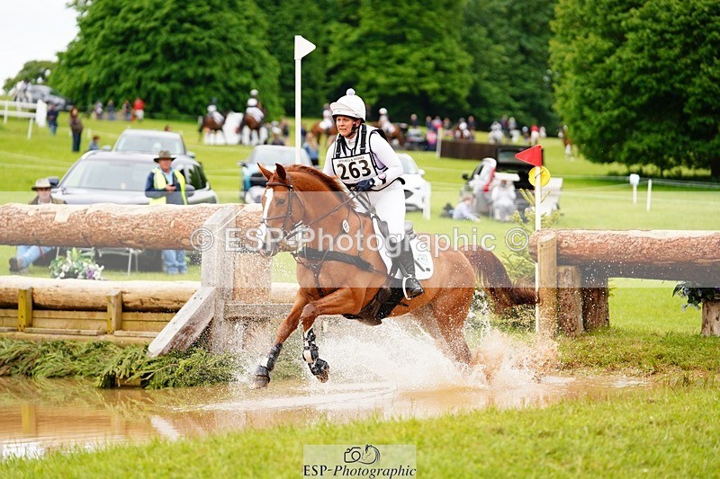 240525-170648-19012 - 263-CHILLI_MORNING_IV-Gemma_Stevens