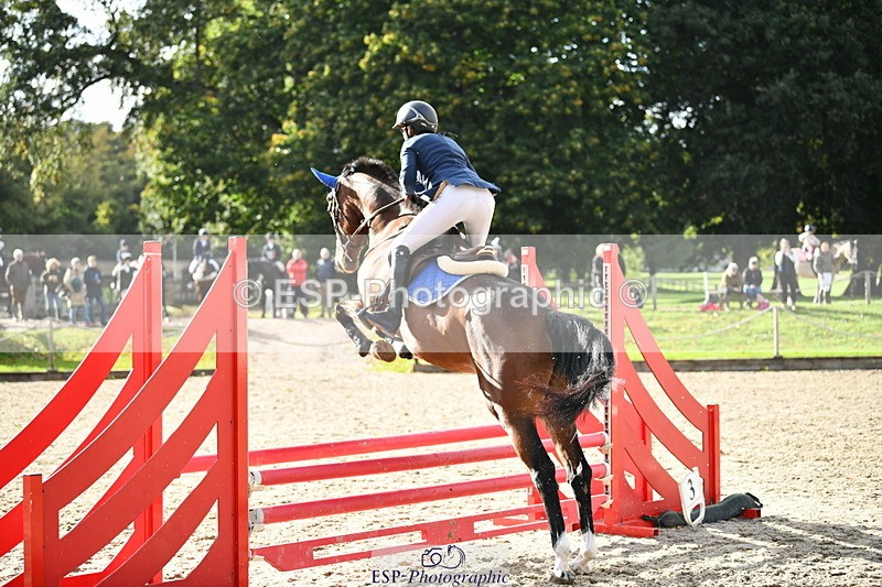 251004A-155550-02016 - Classes 8 & 9 70cm