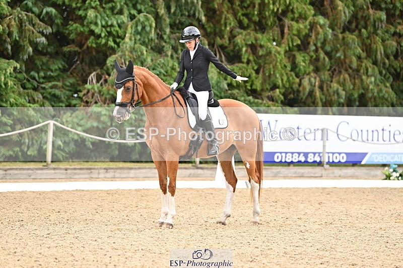 250808A-112304-00470 - 140-Laima.Davies-Romero