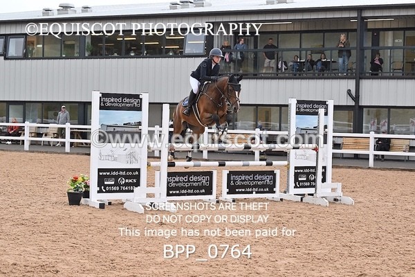 BPP_0764 - CLASS 29 SUN GFS Saddles Senior Newcomers/1.10m Open