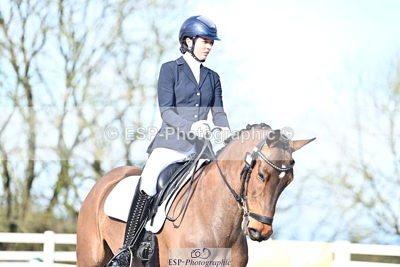 240218A-110247-05779 - 131-Lauren.Burrows-Active.Vogue