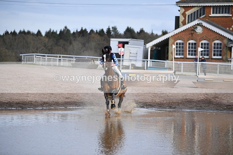 WJ5_0121 - Time 17:20 to 17:25