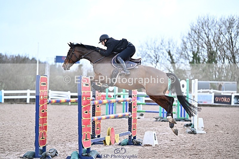260220-150817-00989 - Cls 6 Foxhunter and 1.20m
