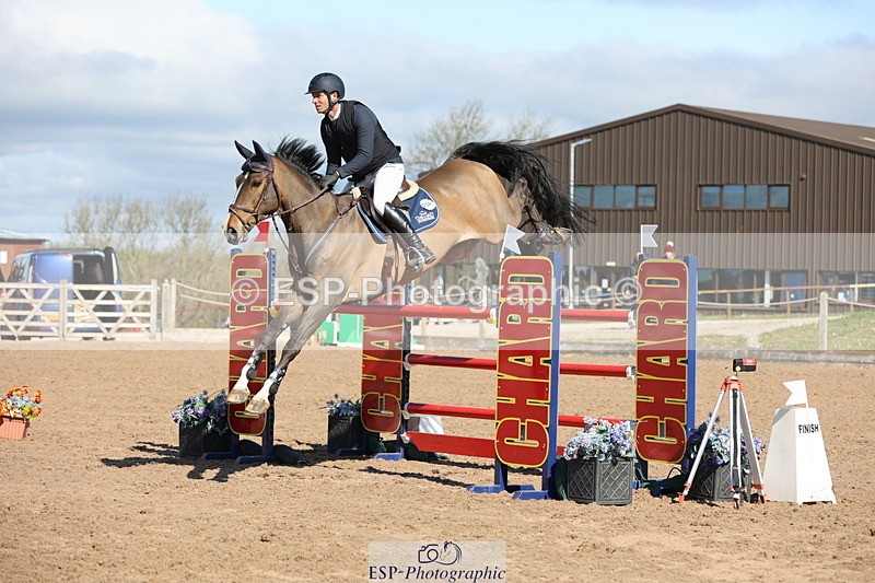 240419A-101622-05931 - Cls 2, 2 Star Small Tour 1.30m