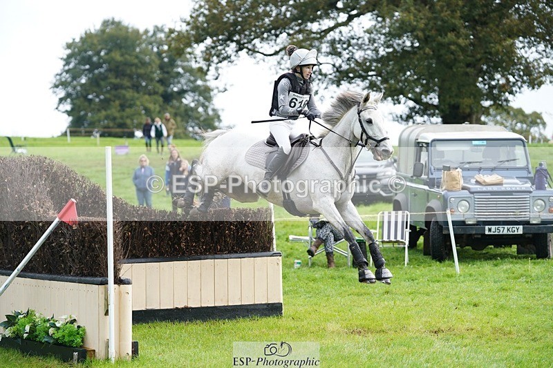 231021-100020-13643 - 616-HER.NAME.IS.LOLA-Emma.Farrar-SC+XC