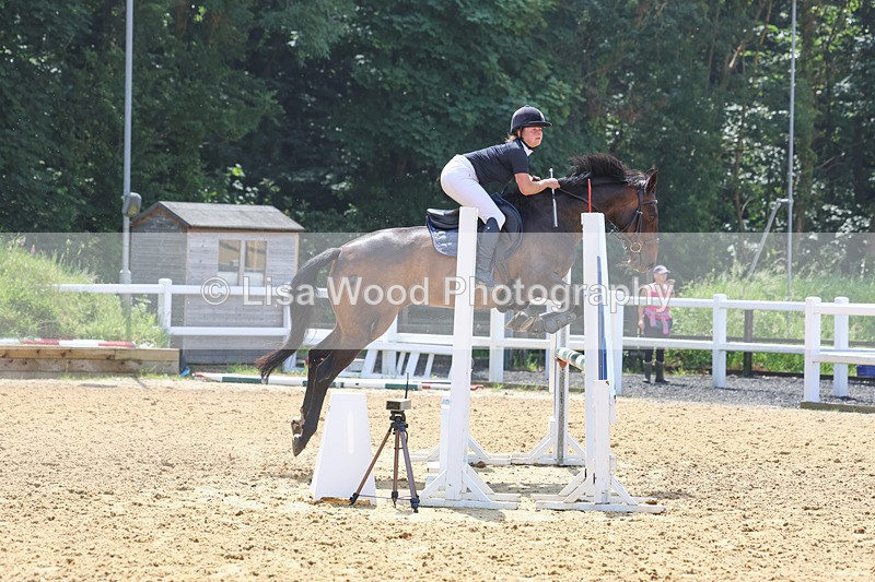 3E7A5912 - Class 5: Senior 95cm