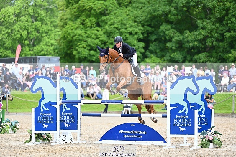 240526-101207-19905 - 356-CREEVAGHSTABLES_IFICUDIWUD-Tim_Cheffings
