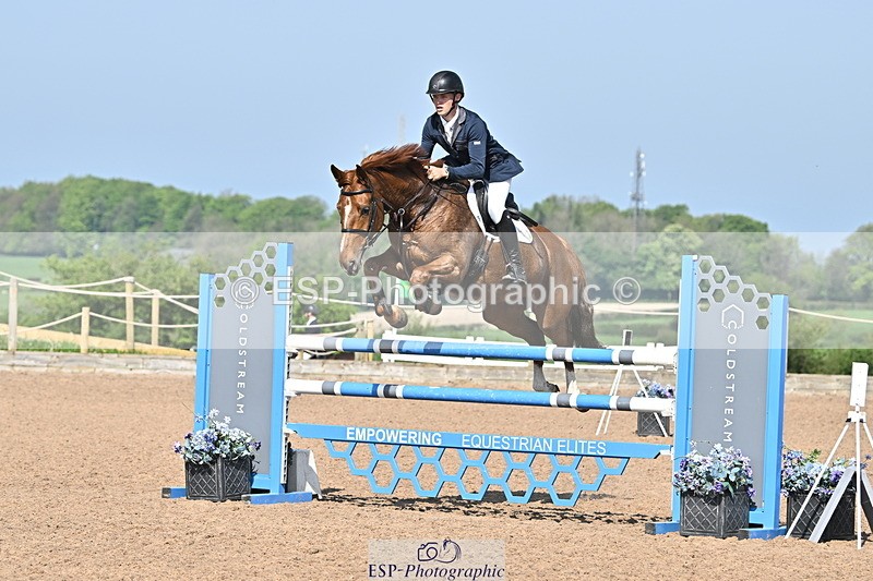 240509A-100847-00780 - Cls 8 Foxhunter