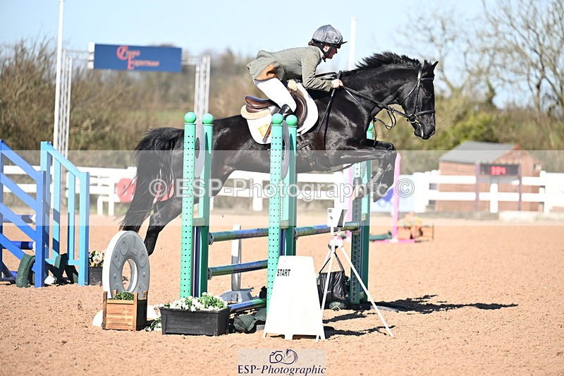 260318B-103335-00118 - Clear Round & Brit Nov 90cm