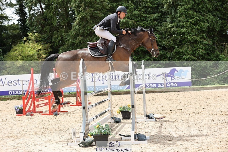 240711-120325-26540 - Cls 121 1.10m Open