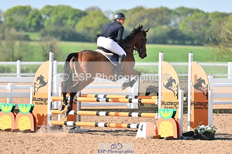 240509A-090233-00005 - Cls 1 British Novice and 90cm Open