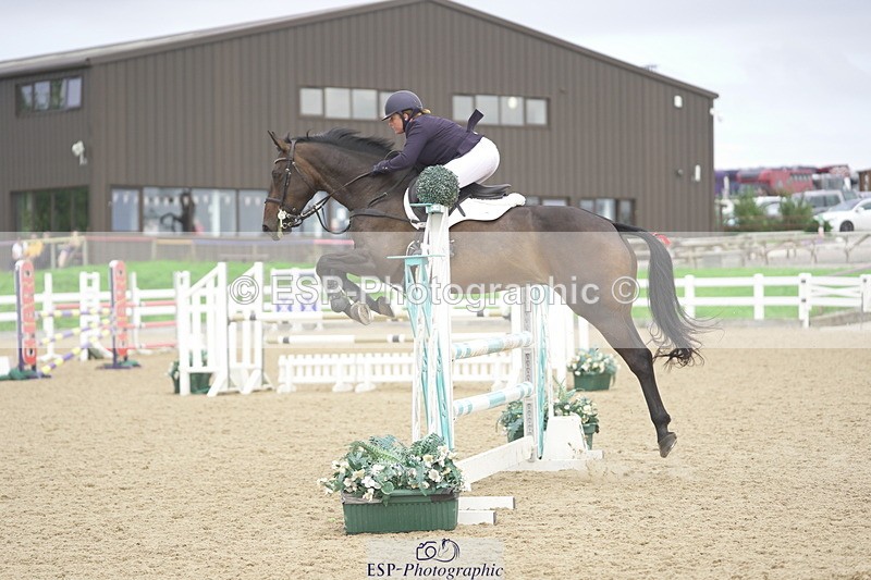 230810A-135108-02534 - Cls 4 1.05m Amateur Quali