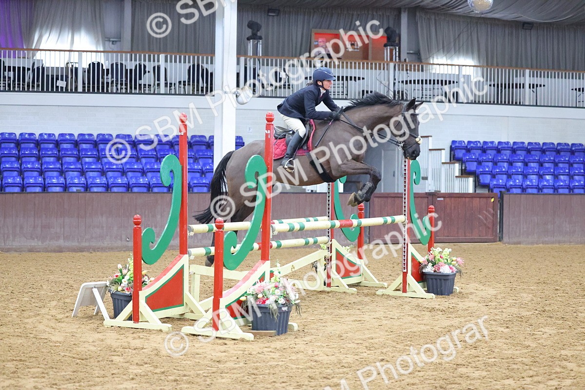 SBM_008318 - Class 21 - Nupafeed Supplements Senior Discovery/ 1m Open - First Round (1.00m)