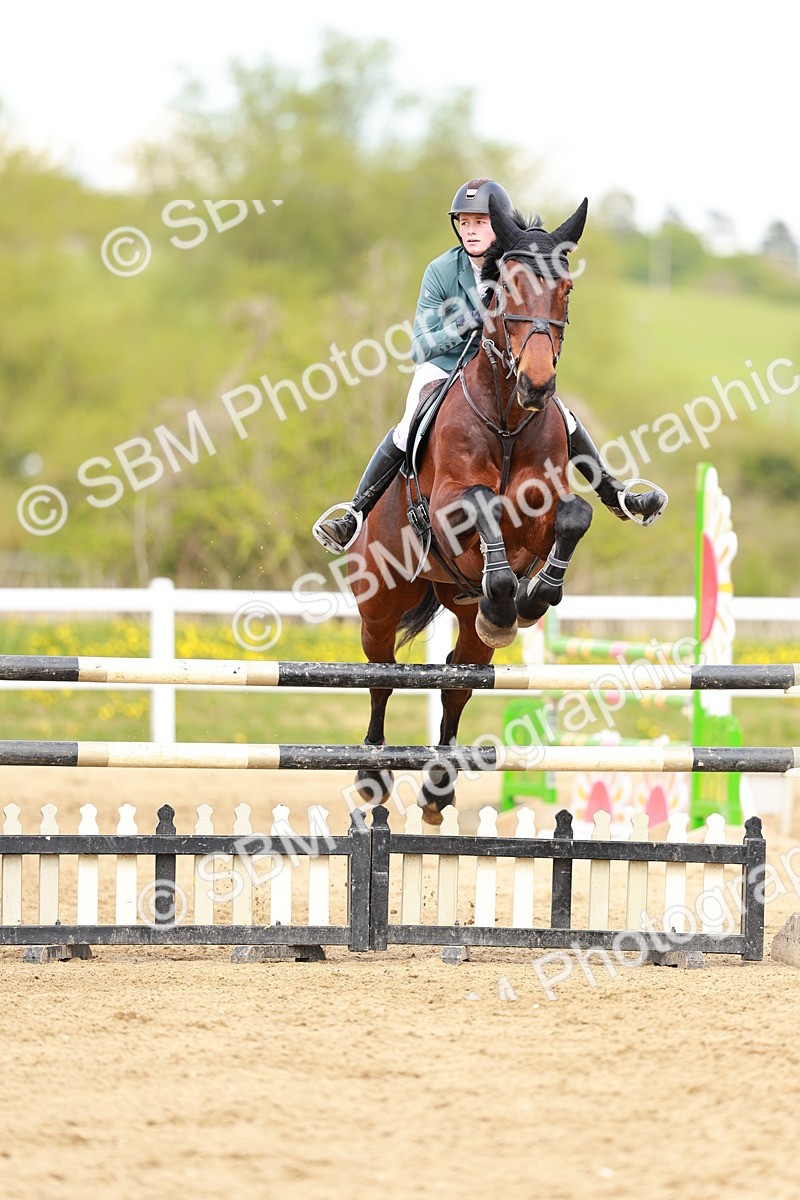 SBM_002234 - Class 4 - Senior Newcomers - 1.10m