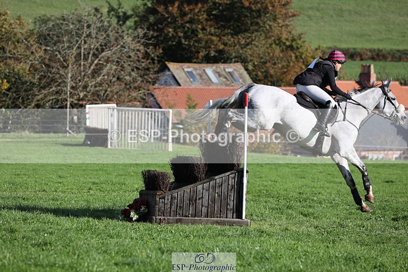 241025-111421-06443 - 014-Lizzie.Luxton-ST.TROPEZ