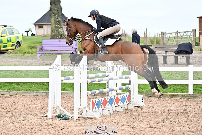 250112-114252-01119 - Cls 19 Snr 1.05m Open