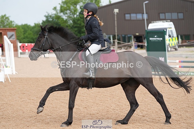 260523-100357-00022 - Cls 1 Pony Intro 70cm