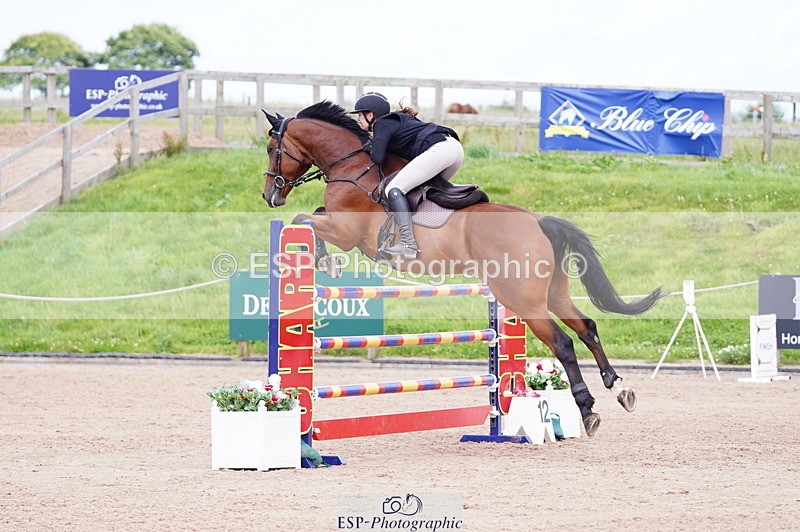 240804A-154024-11489 - Cls 46 Snr Foxhunter