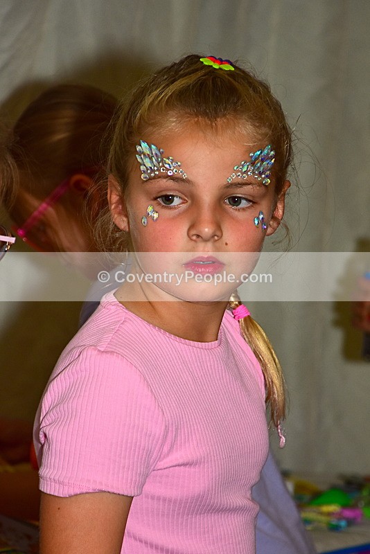 CON-182 - Joey and Ella