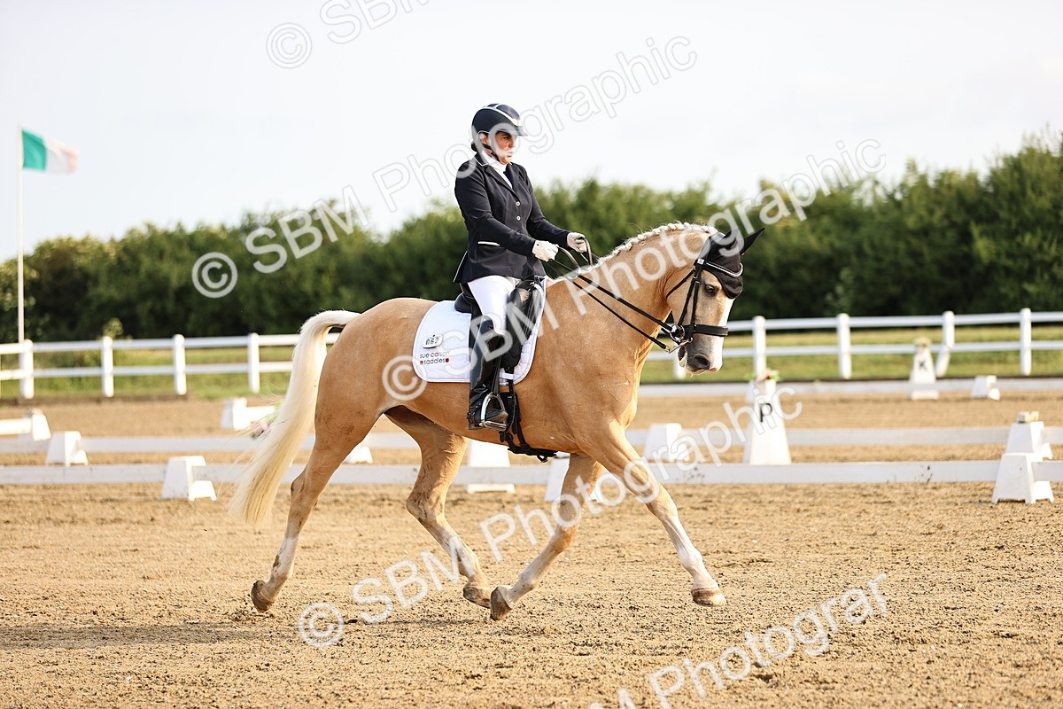 SBM_006630_Class 7b - Elementary 5 - 74-835 - Anja